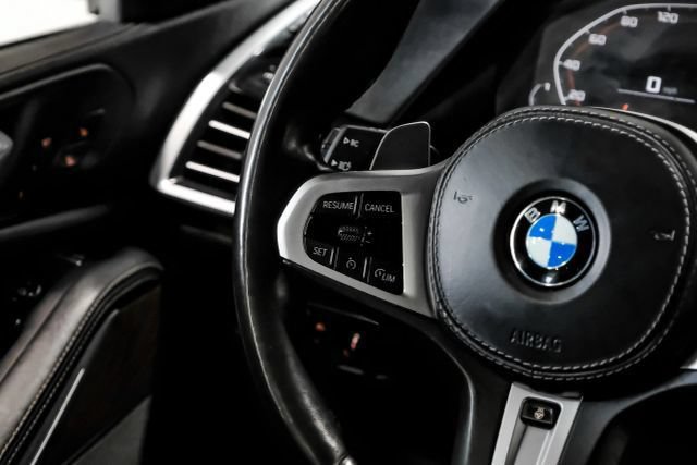 Used 2020 BMW X5 M50i AWD/4WD image 21