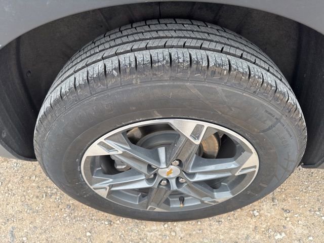 Used 2025 Chevrolet Blazer LT AWD/4WD image 23
