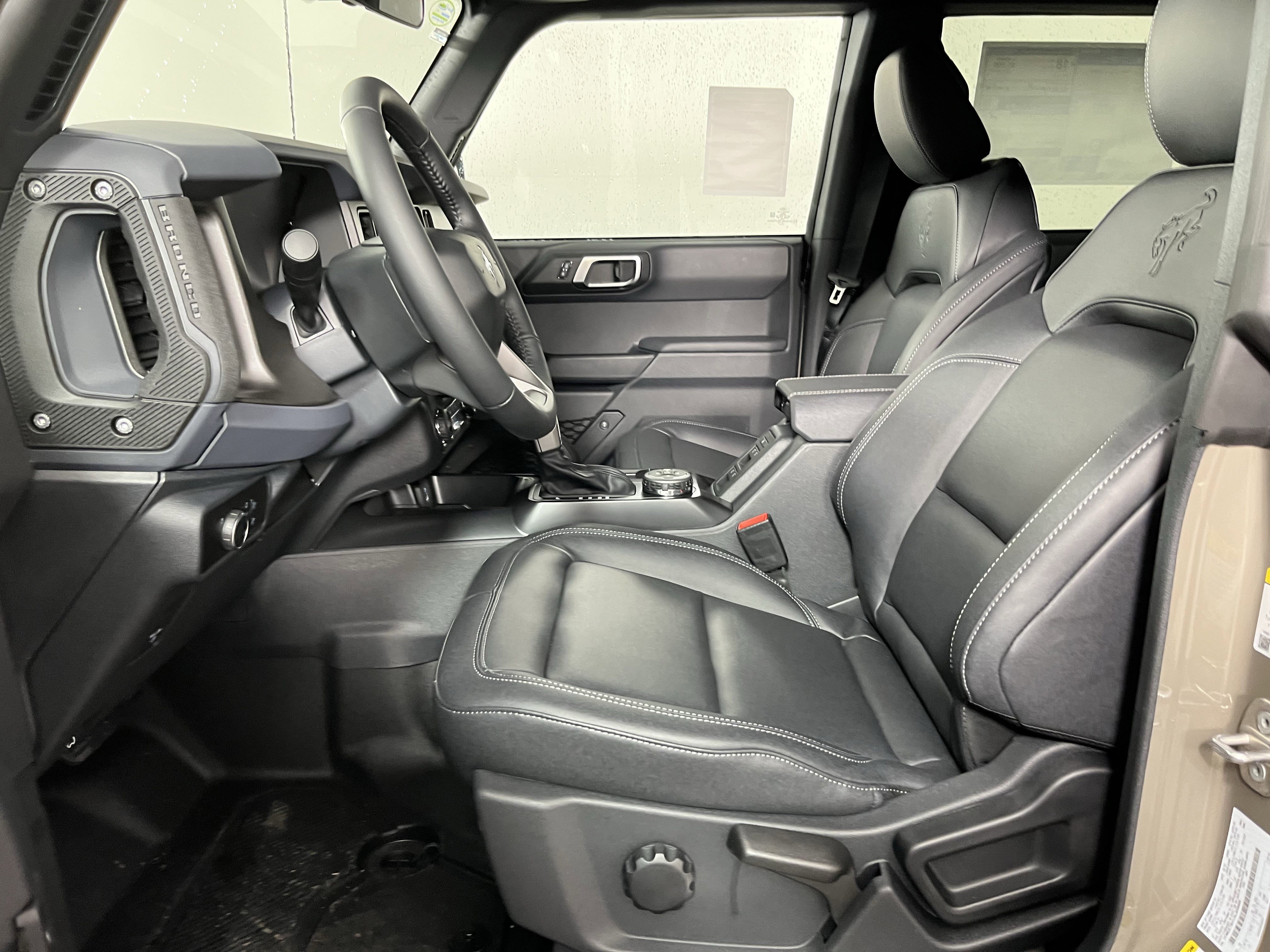 New 2025 Ford Bronco Big Bend w/ Black Diamond Package AWD/4WD image 10