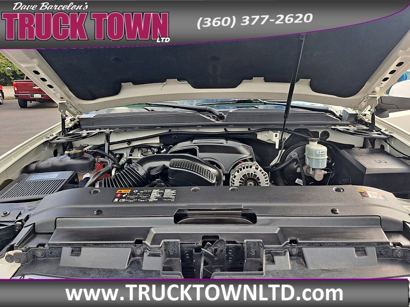 Used 2014 GMC Yukon XL Denali image 11