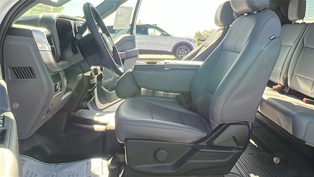 New 2026 Ford F350 XL w/ XL Chrome Package image 16