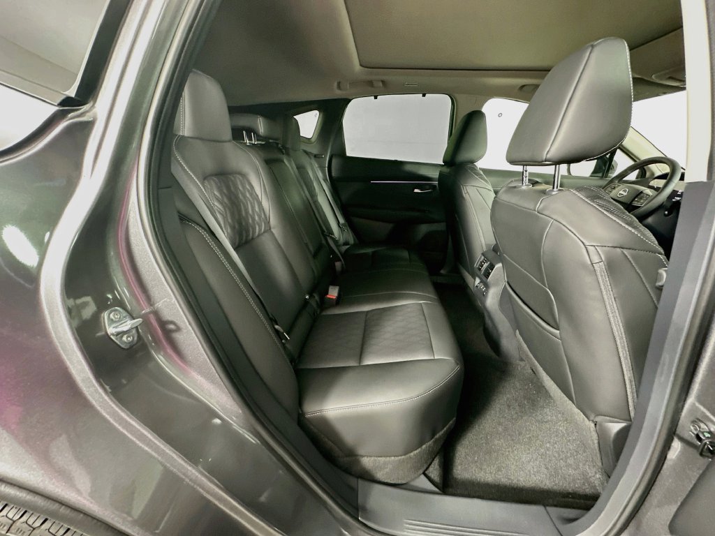 New 2027 Nissan Murano Platinum w/ Cargo Package AWD/4WD image 36