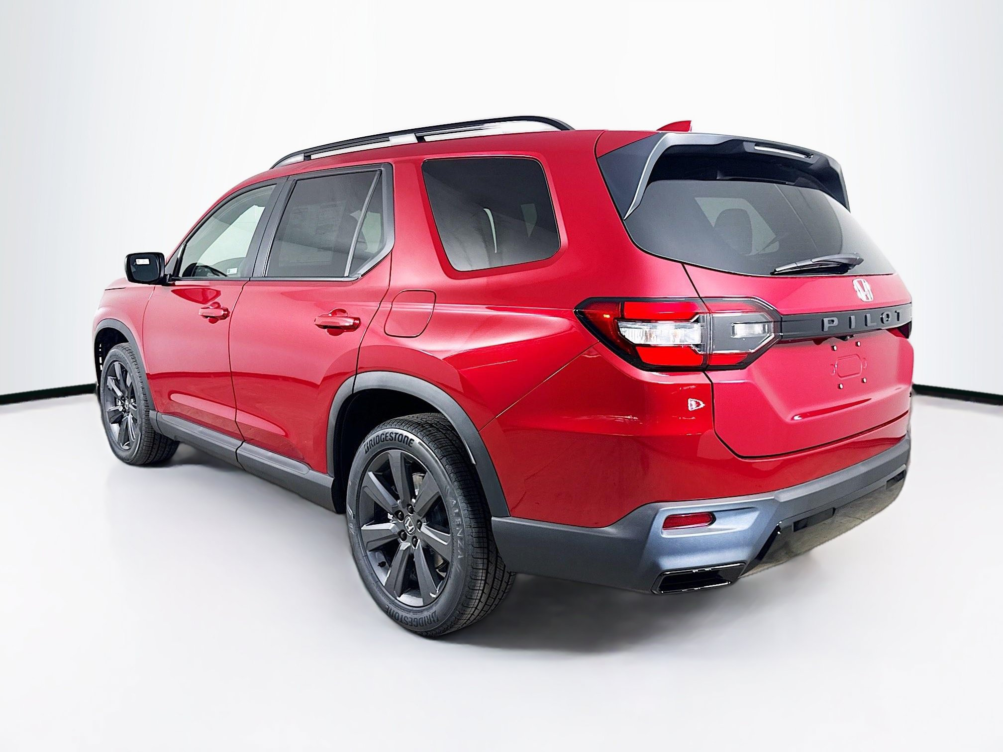New 2026 Honda Pilot Sport image 30