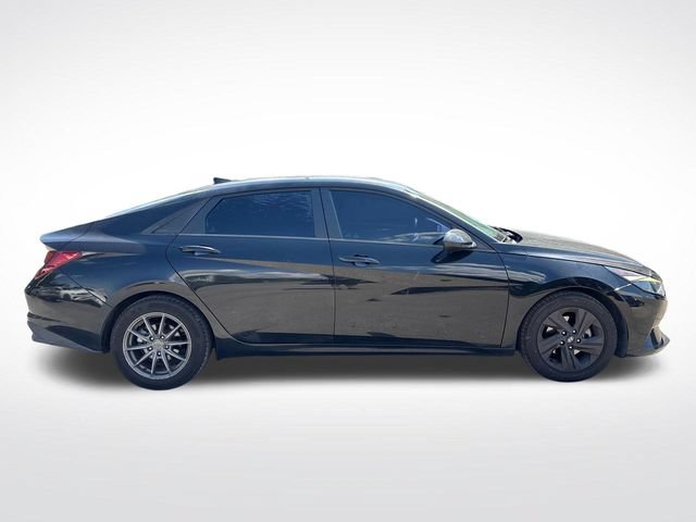 Used 2021 Hyundai Elantra SEL FWD image 7