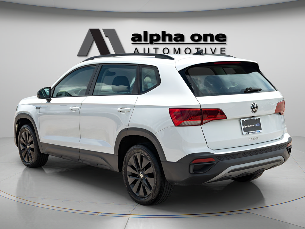 Used 2023 Volkswagen Taos S FWD image 11