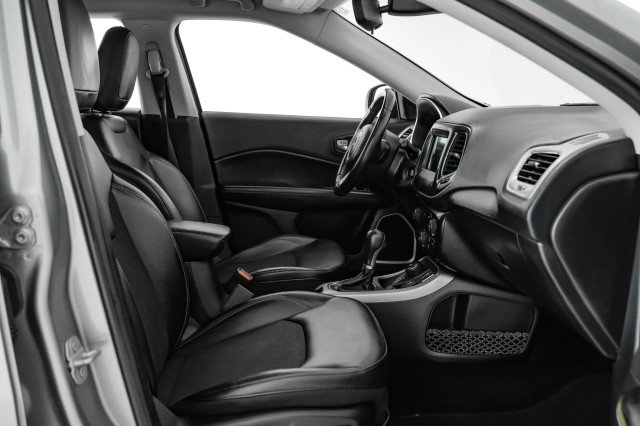 Used 2021 Jeep Compass Latitude image 29