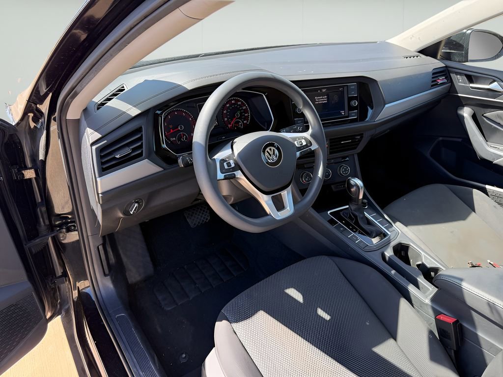 Used 2021 Volkswagen Jetta S image 9
