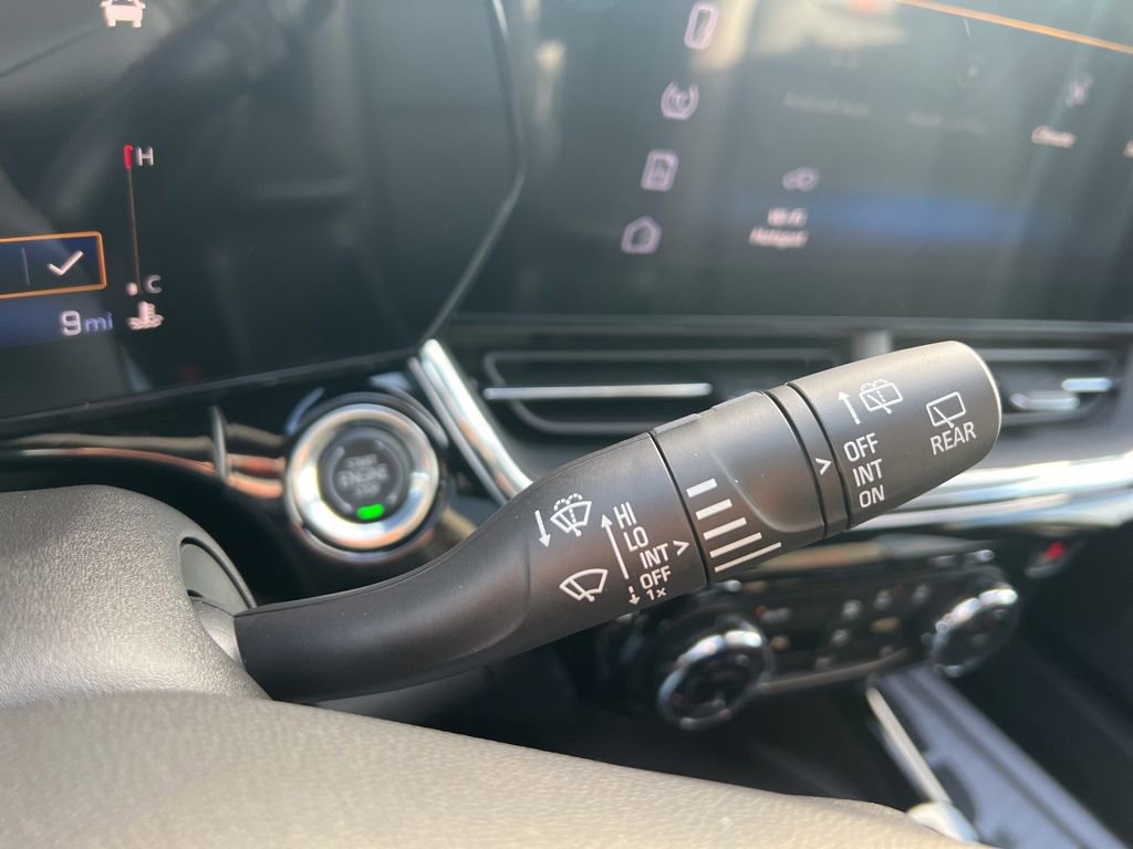 New 2026 Chevrolet Trax RS w/ Sunroof Package image 13