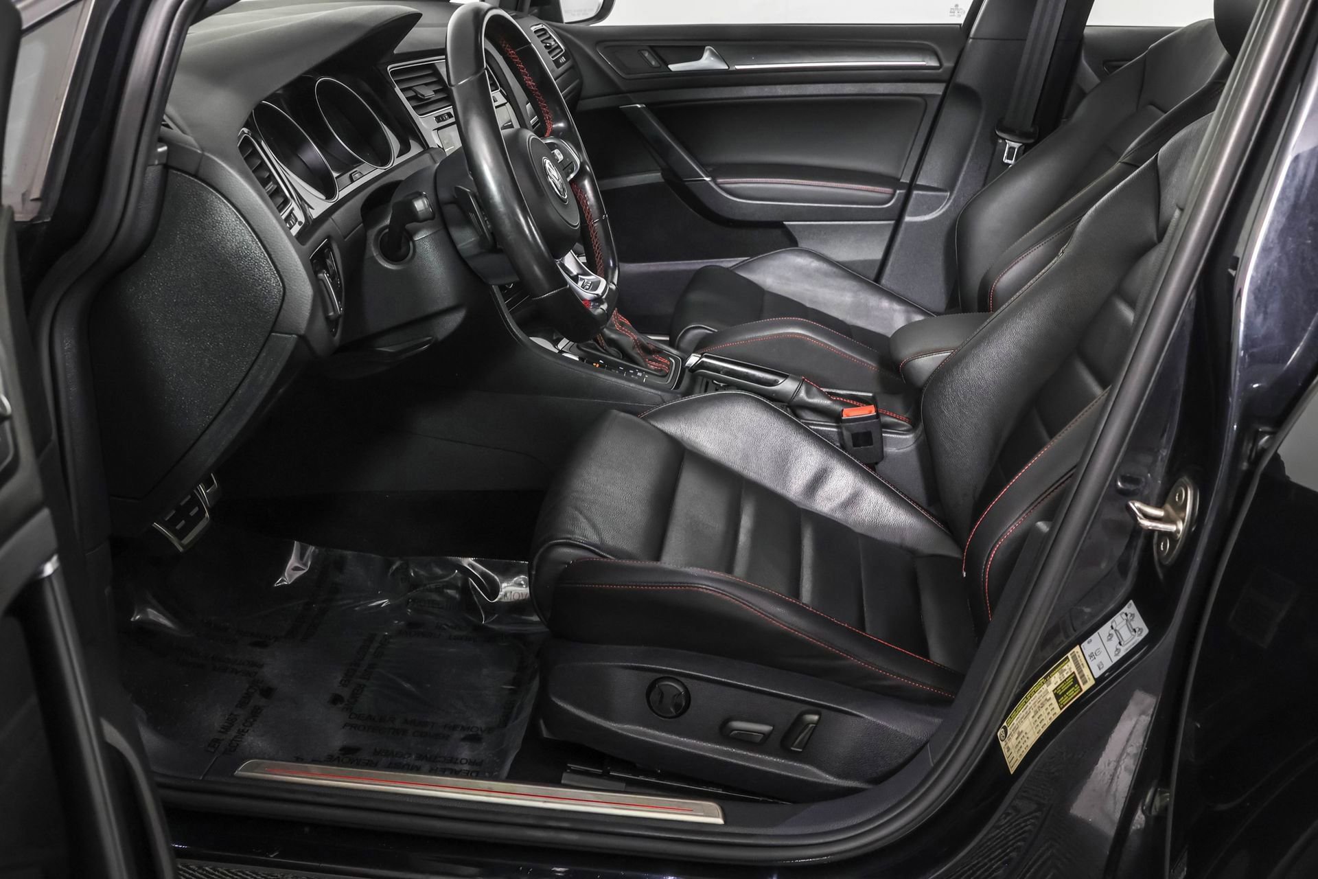 Used 2020 Volkswagen GTI Autobahn image 19