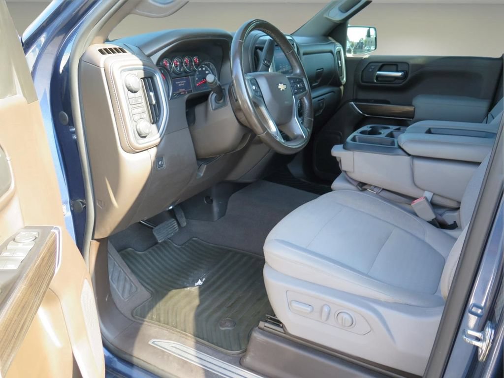 Used 2019 Chevrolet Silverado 1500 LT w/ All-Star Edition AWD/4WD image 9