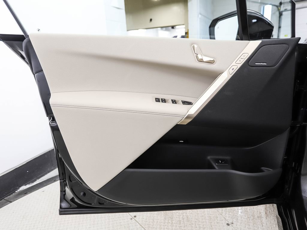 New 2026 BMW iX xDrive45 w/ Premium Package image 9