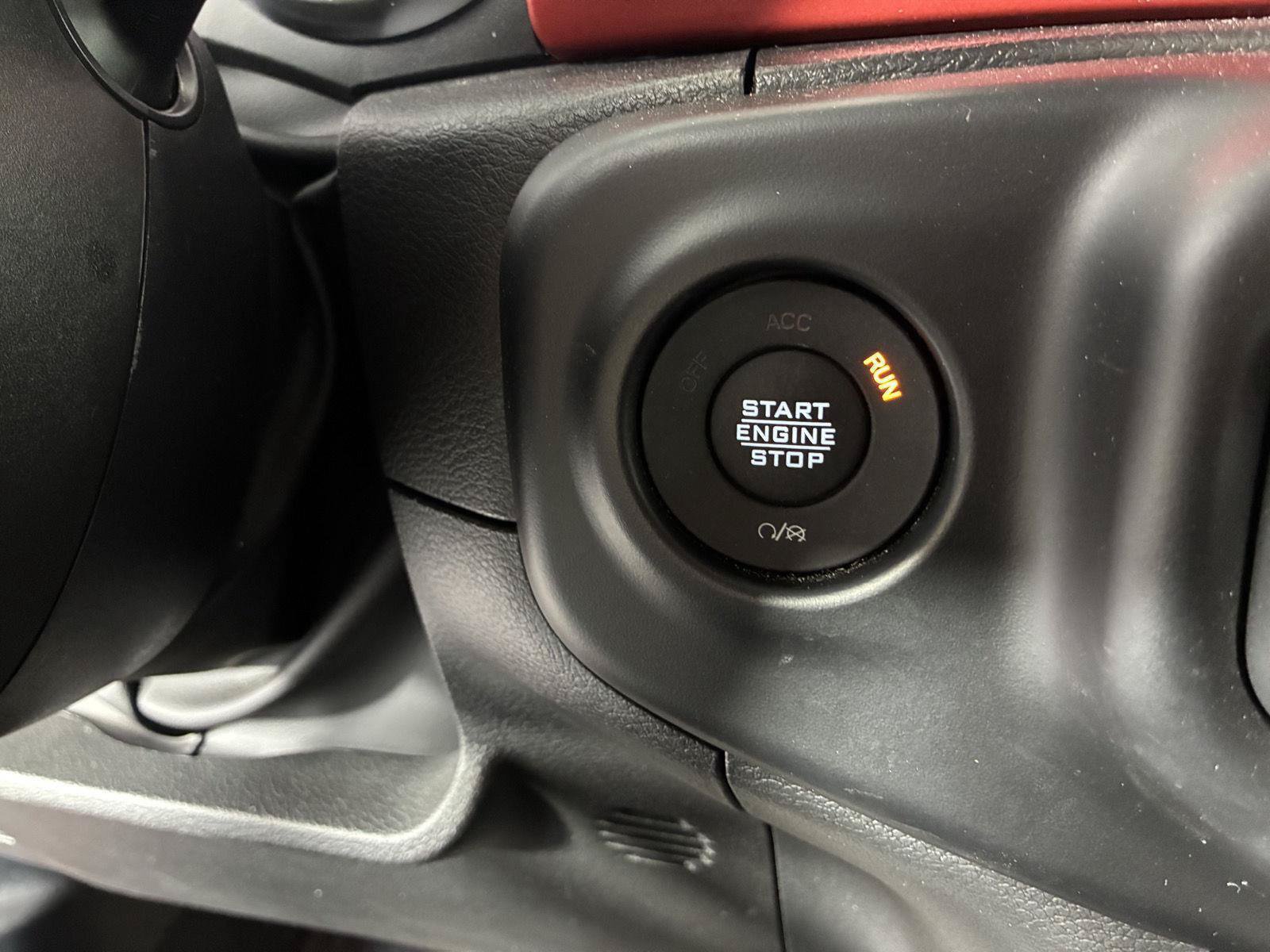 Used 2022 Jeep Wrangler Unlimited Rubicon w/ LED Lighting Group AWD/4WD image 51