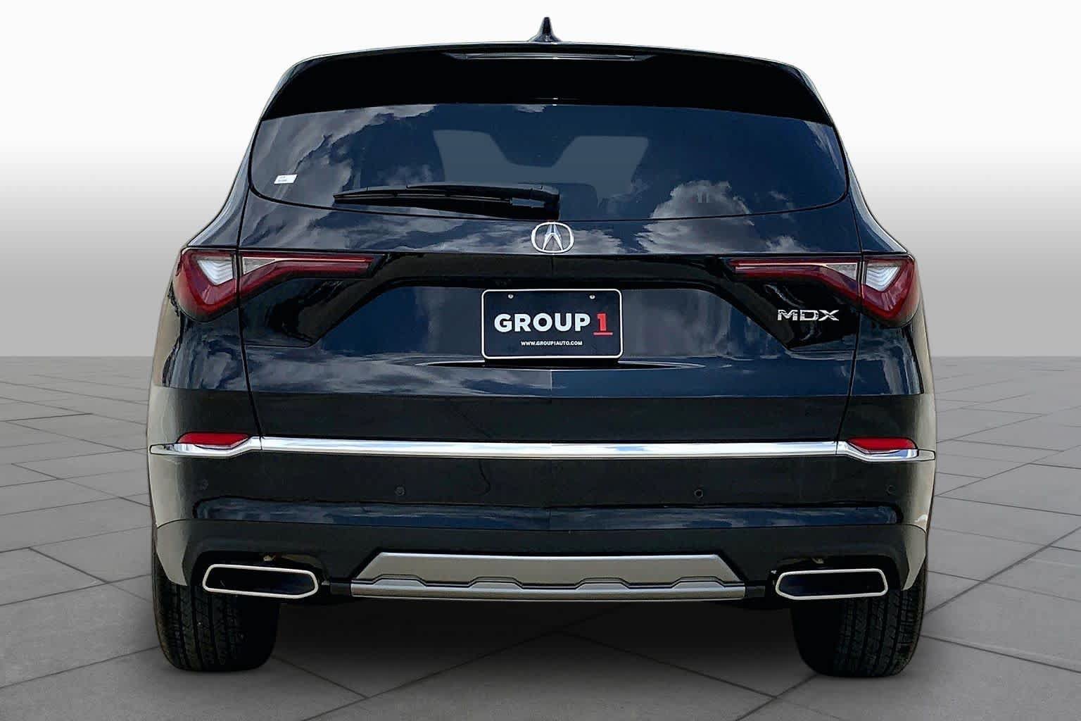 Used 2026 Acura MDX w/ Technology Package FWD image 5