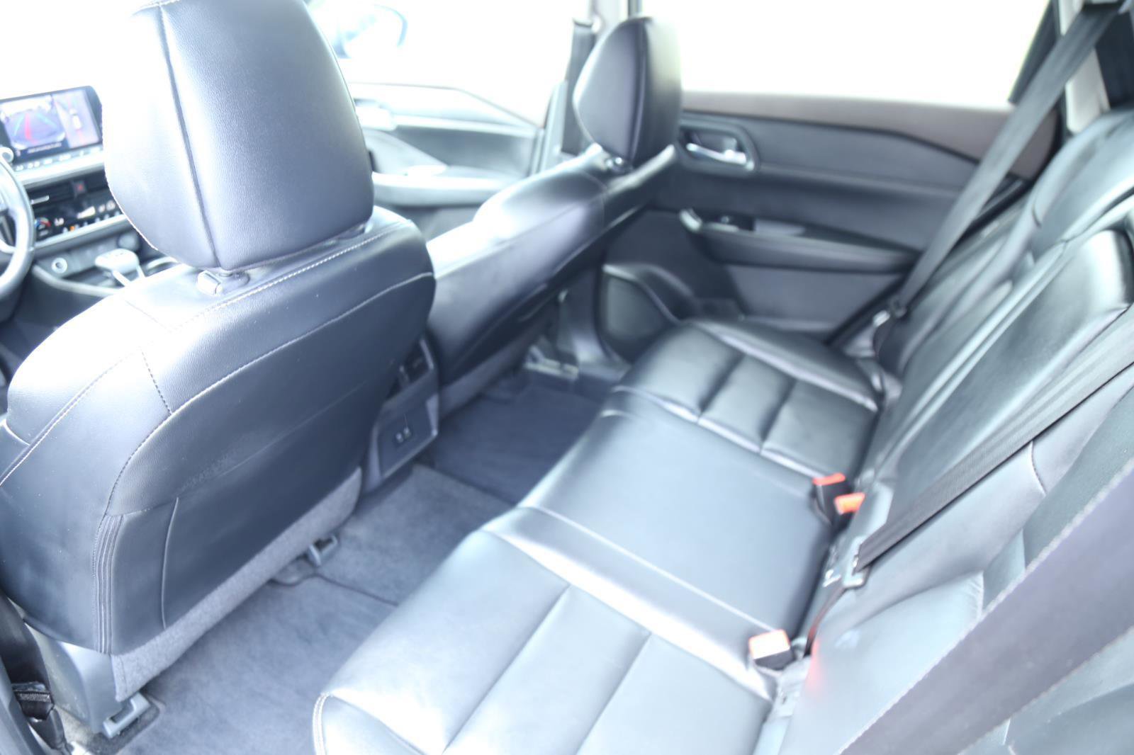 Used 2023 Nissan Rogue SL image 23