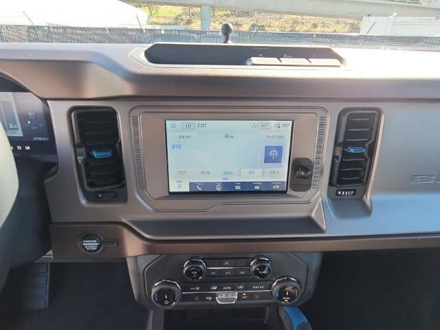 Used 2022 Ford Bronco Outer Banks AWD/4WD image 13