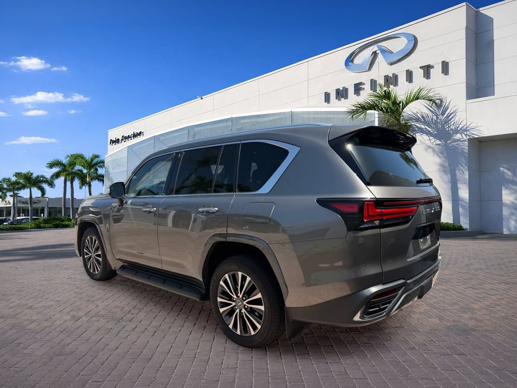 Used 2023 Lexus LX 600 4WD w/ Interior Upgrade Package image 5
