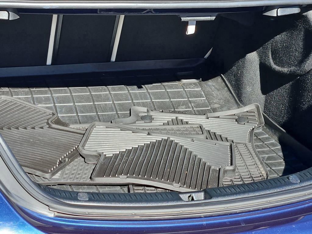 Used 2018 Mercedes-Benz E 300 4MATIC image 21