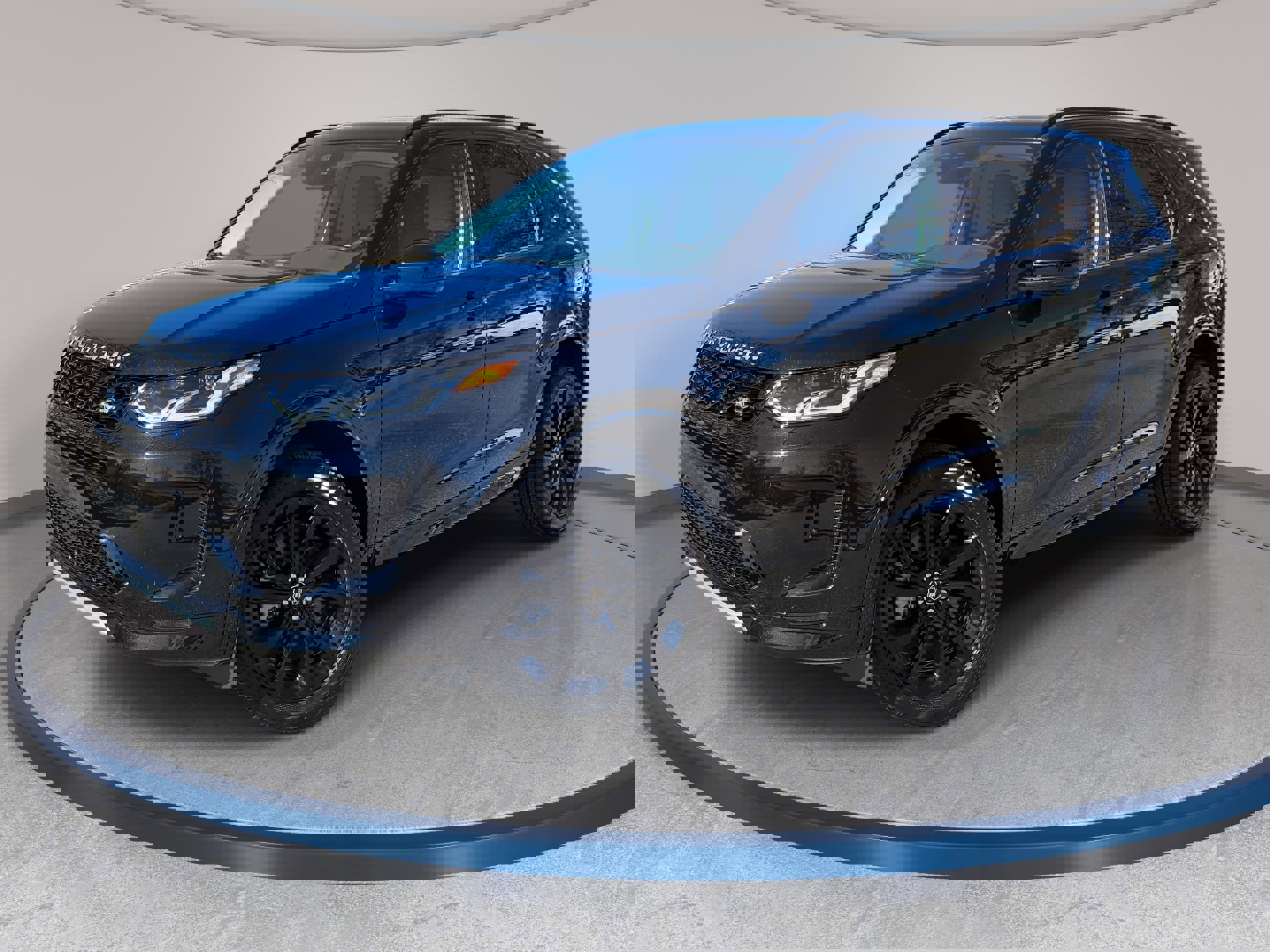 New 2025 Land Rover Discovery Sport S