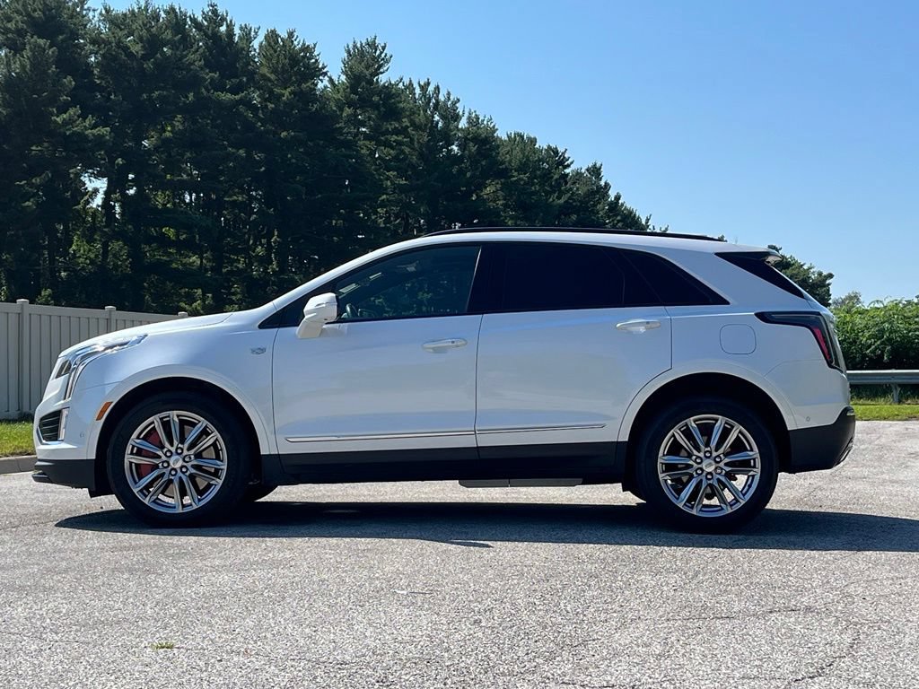 Used 2023 Cadillac XT5 Sportv w/ Technology Package AWD/4WD image 4