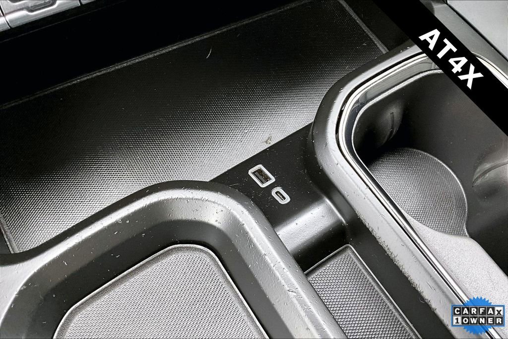 Used 2024 GMC Sierra 2500 AT4X image 16