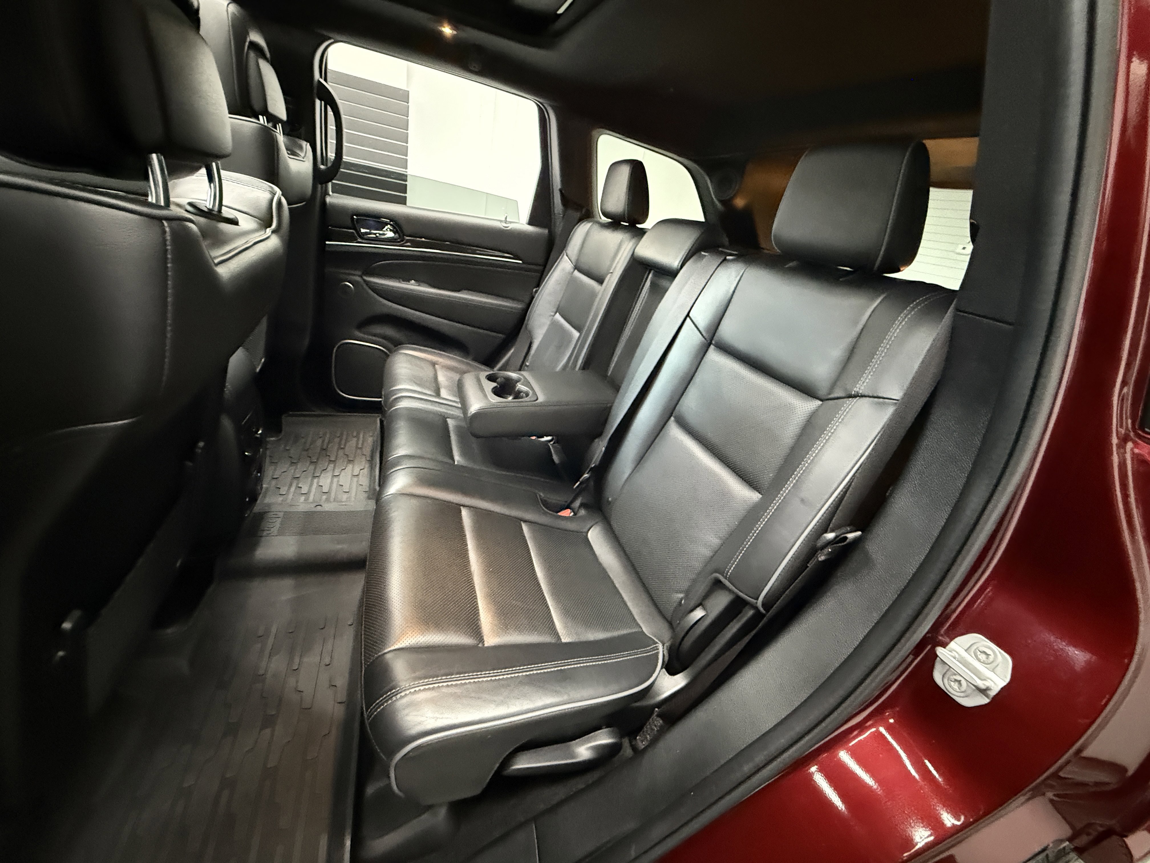 Used 2021 Jeep Grand Cherokee Overland w/ Protech Group AWD/4WD image 29