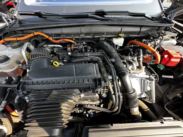 Certified 2024 Lincoln Nautilus Reserve AWD/4WD image 31