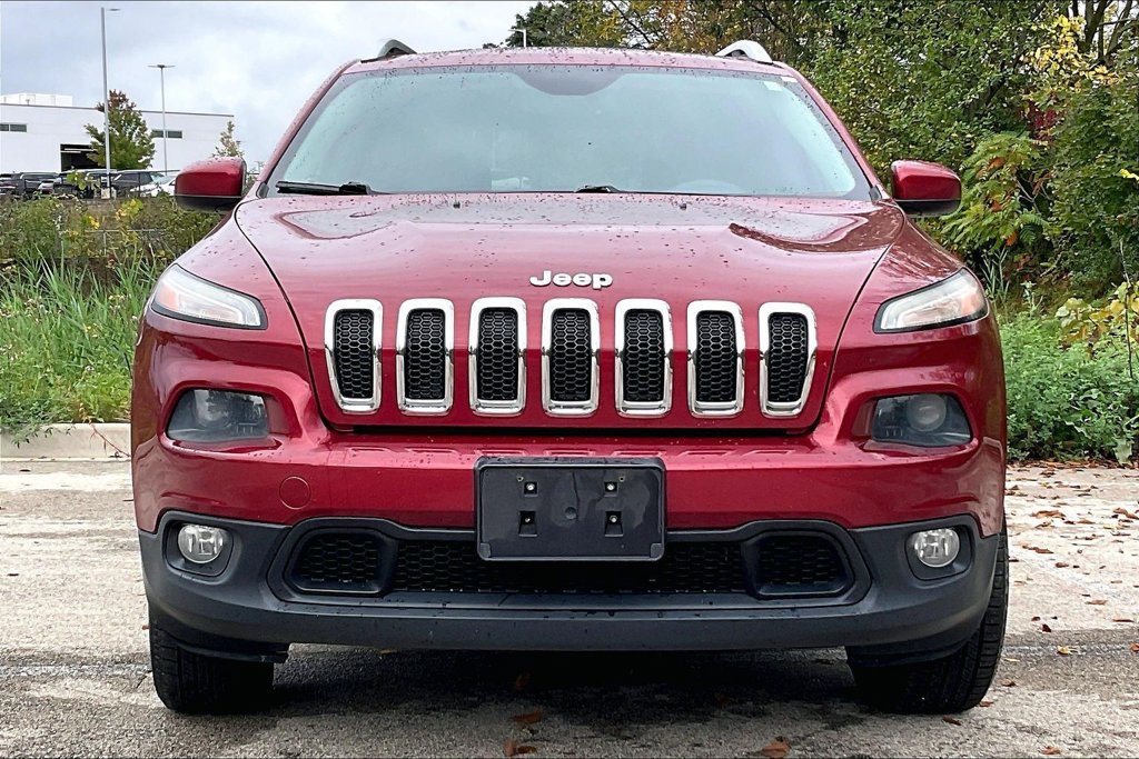Used 2014 Jeep Cherokee Latitude w/ Comfort/Convenience Group AWD/4WD image 3