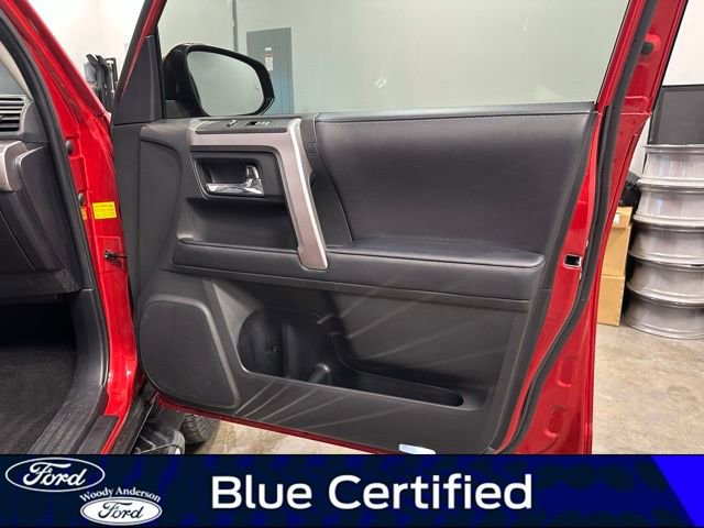 Used 2022 Toyota 4Runner SR5 Premium image 31