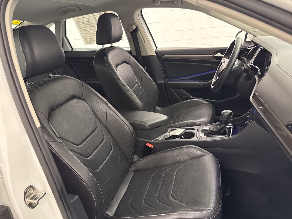 Used 2020 Volkswagen Jetta SEL Premium FWD image 29