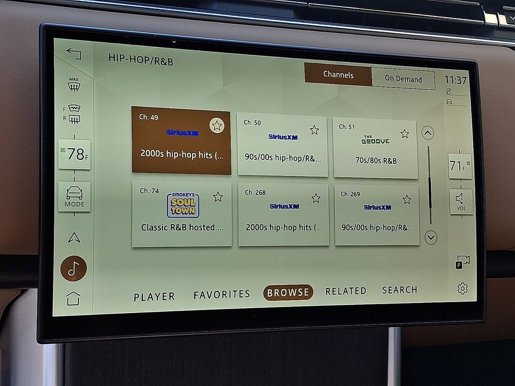 New 2026 Land Rover Range Rover Long Wheelbase SE image 14