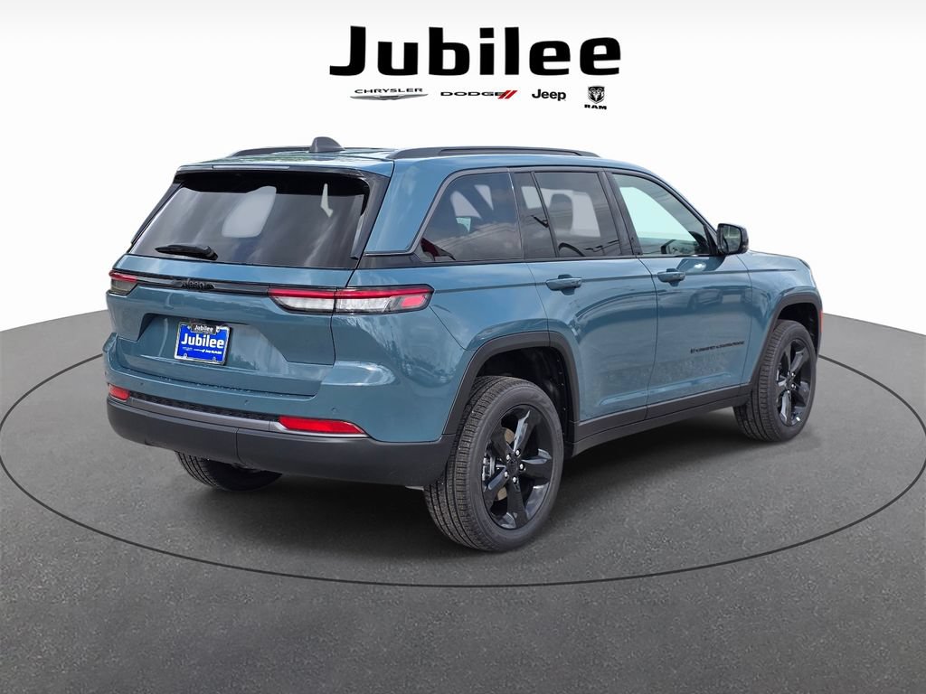 New 2026 Jeep Grand Cherokee Limited w/ Limited Altitude Package RWD image 5