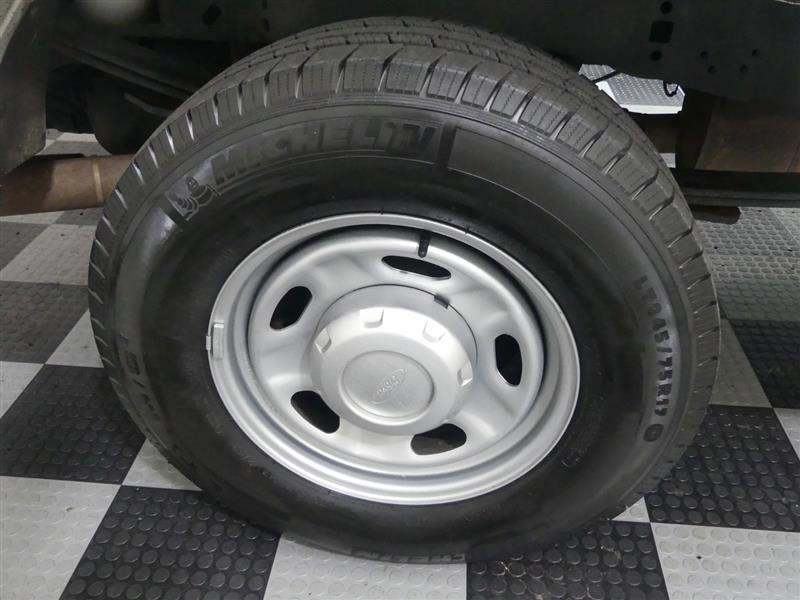 Used 2020 Ford F250 XL w/ Power Equipment Group image 12