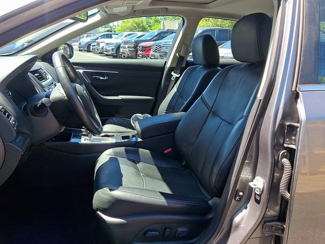 Used 2016 Nissan Altima 2.5 SL w/ 2.5 Technology Package FWD image 14