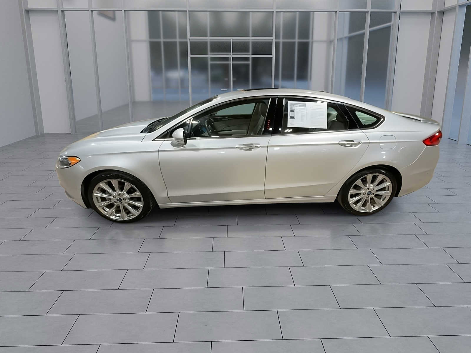 Used 2017 Ford Fusion Platinum image 5