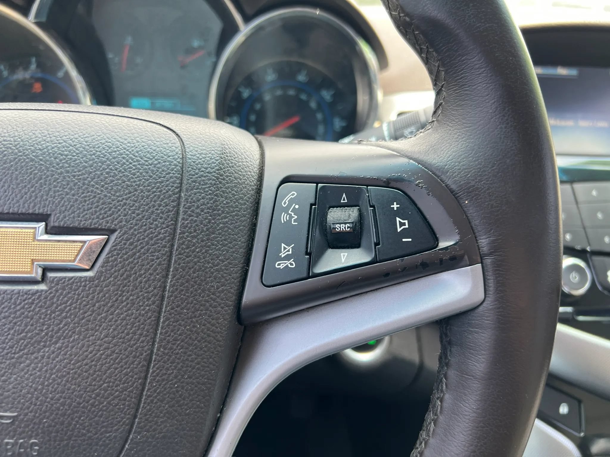 Used 2013 Chevrolet Cruze LTZ FWD image 22