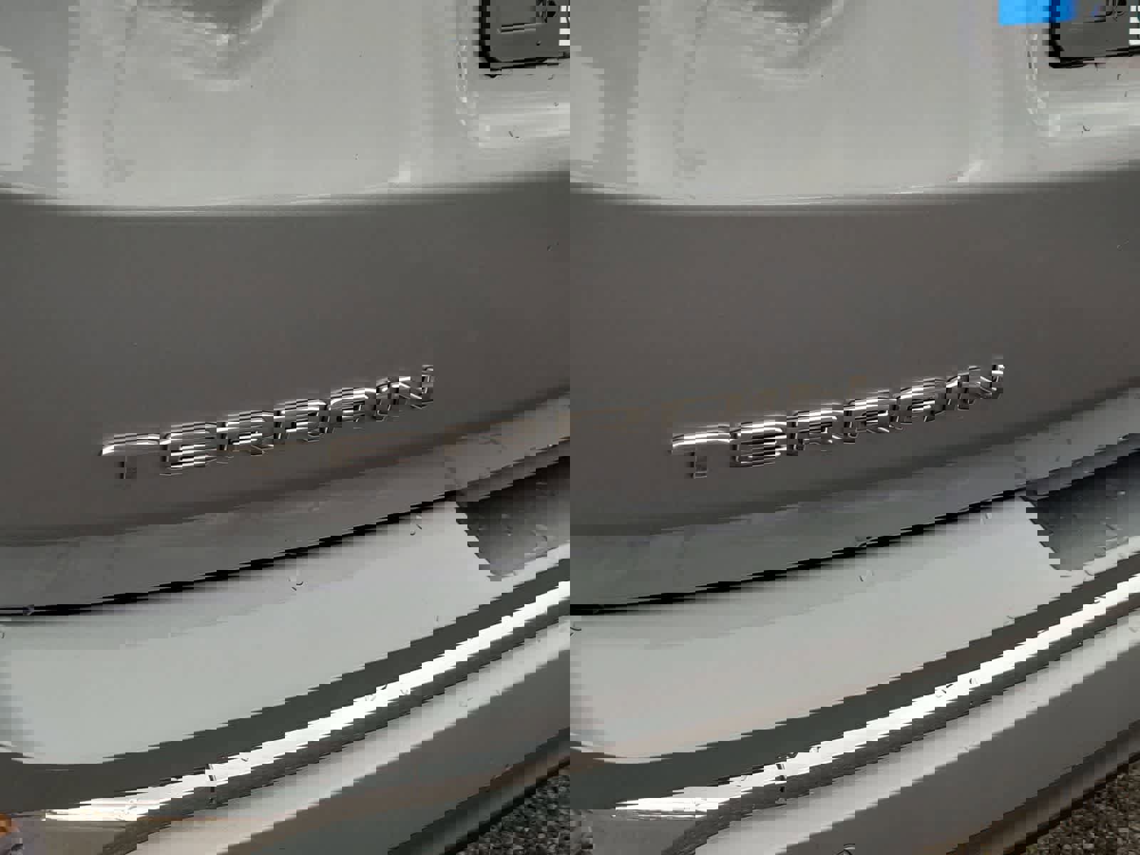 Used 2023 GMC Terrain Denali w/ Denali Premium Package image 15