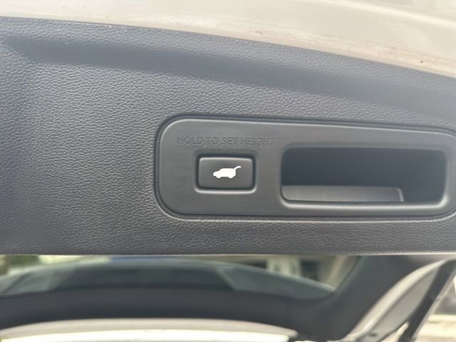 Certified 2023 Acura MDX SH-AWD w/ Technology Package image 18