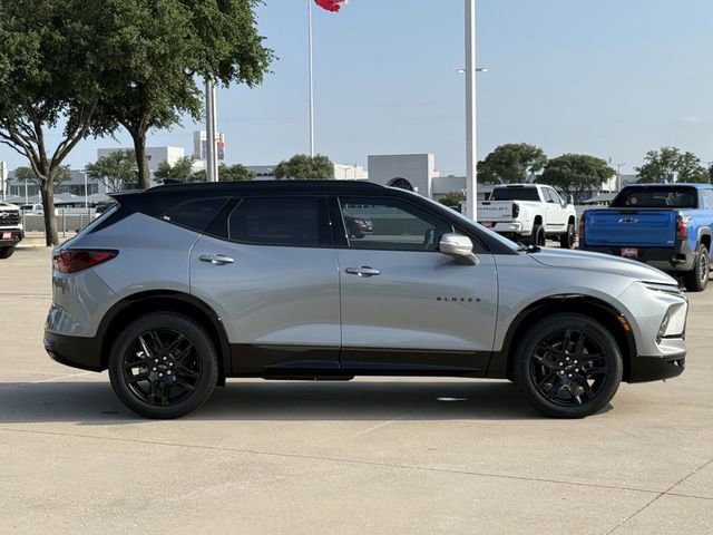 New 2026 Chevrolet Blazer RS w/ Driver Confidence II Package FWD image 3