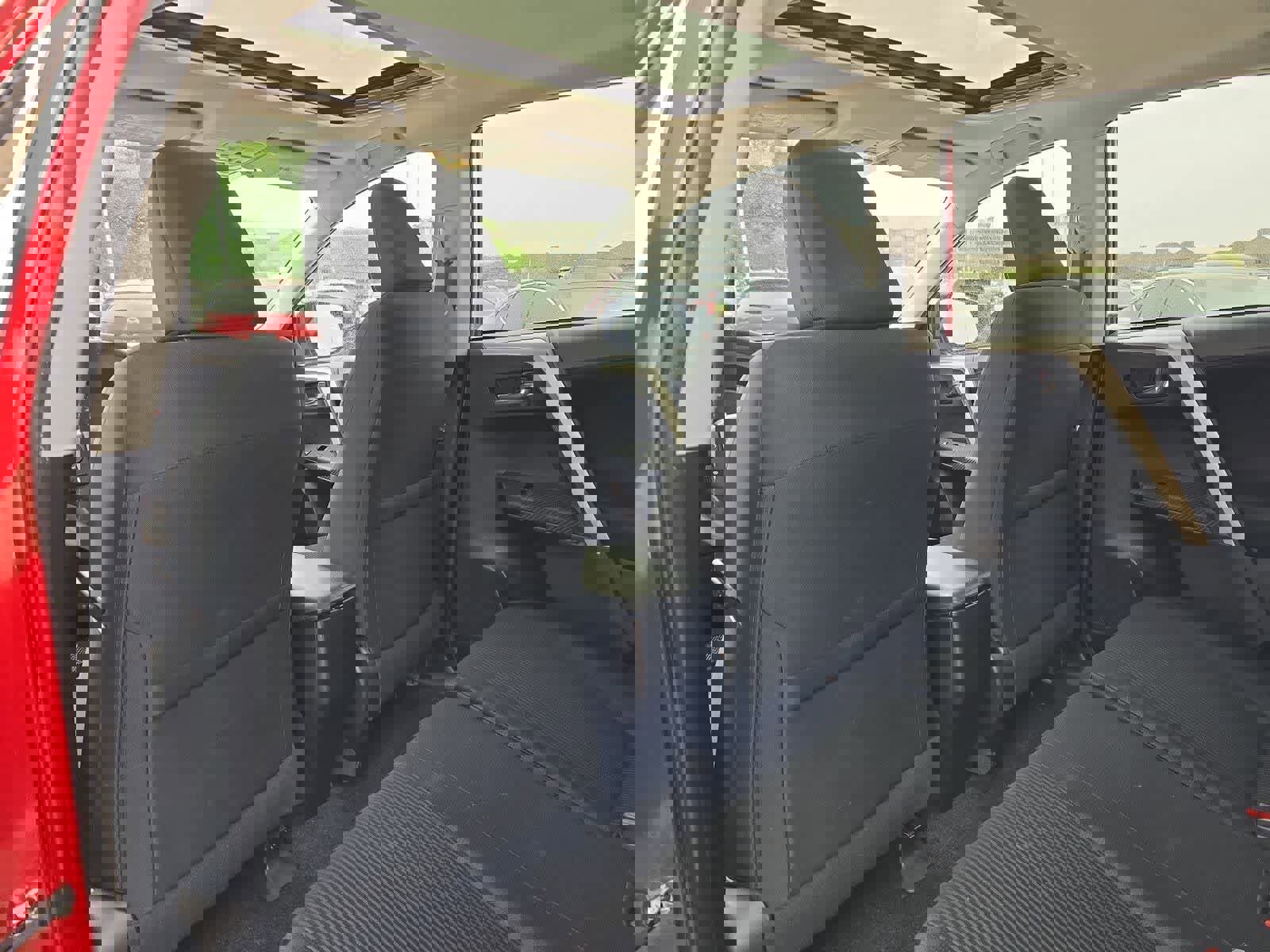 Used 2014 Toyota RAV4 XLE FWD image 17