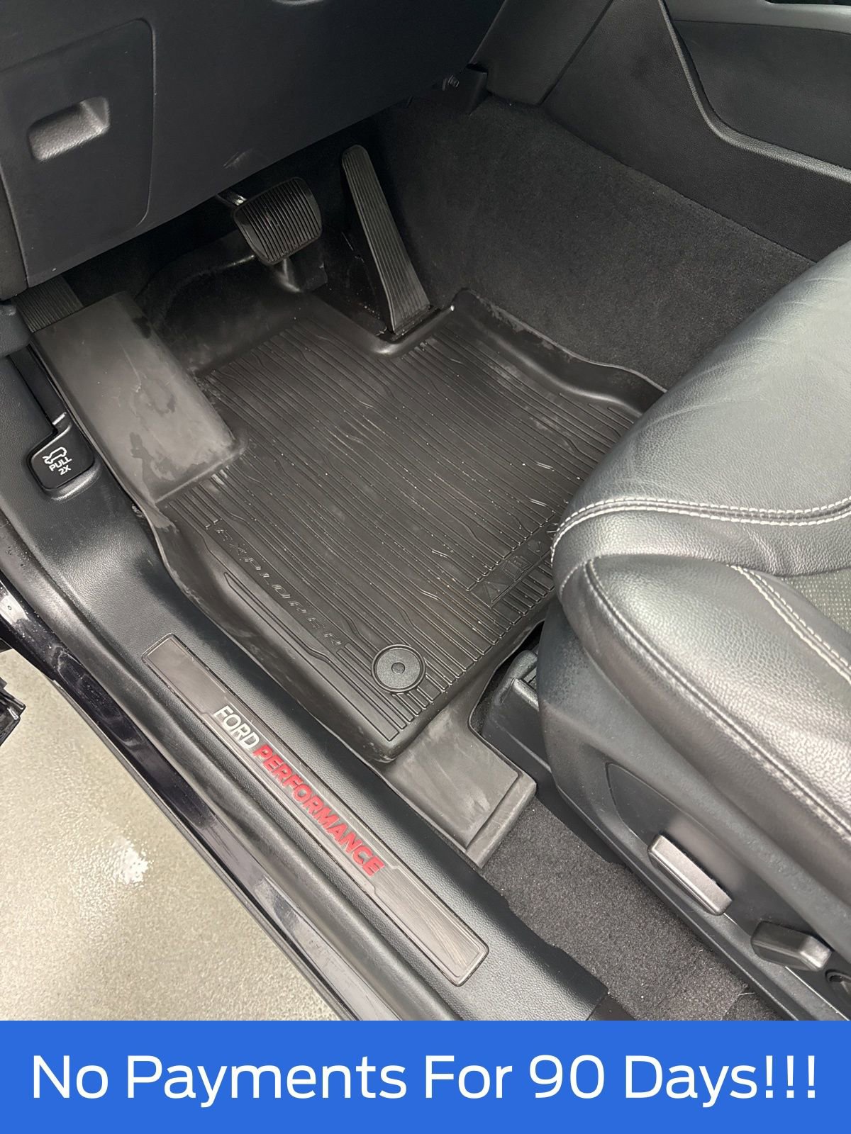 Used 2023 Ford Explorer ST image 15