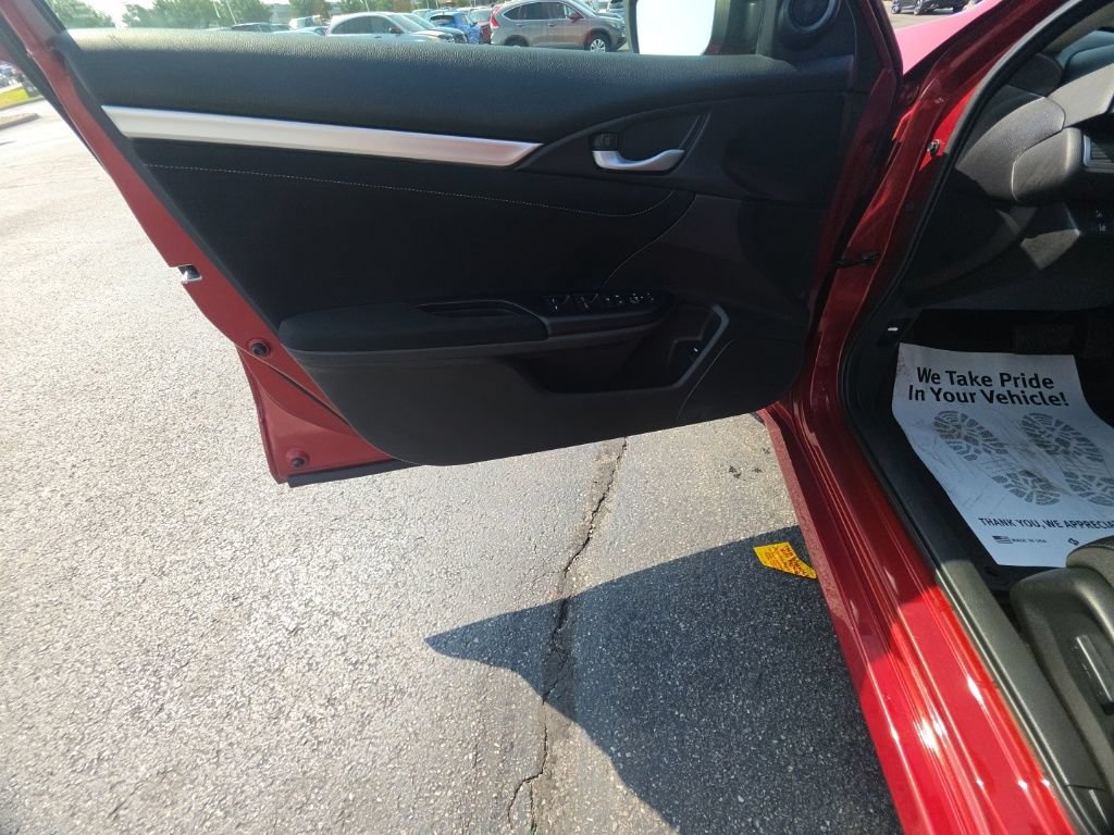 Used 2019 Honda Civic EX image 11