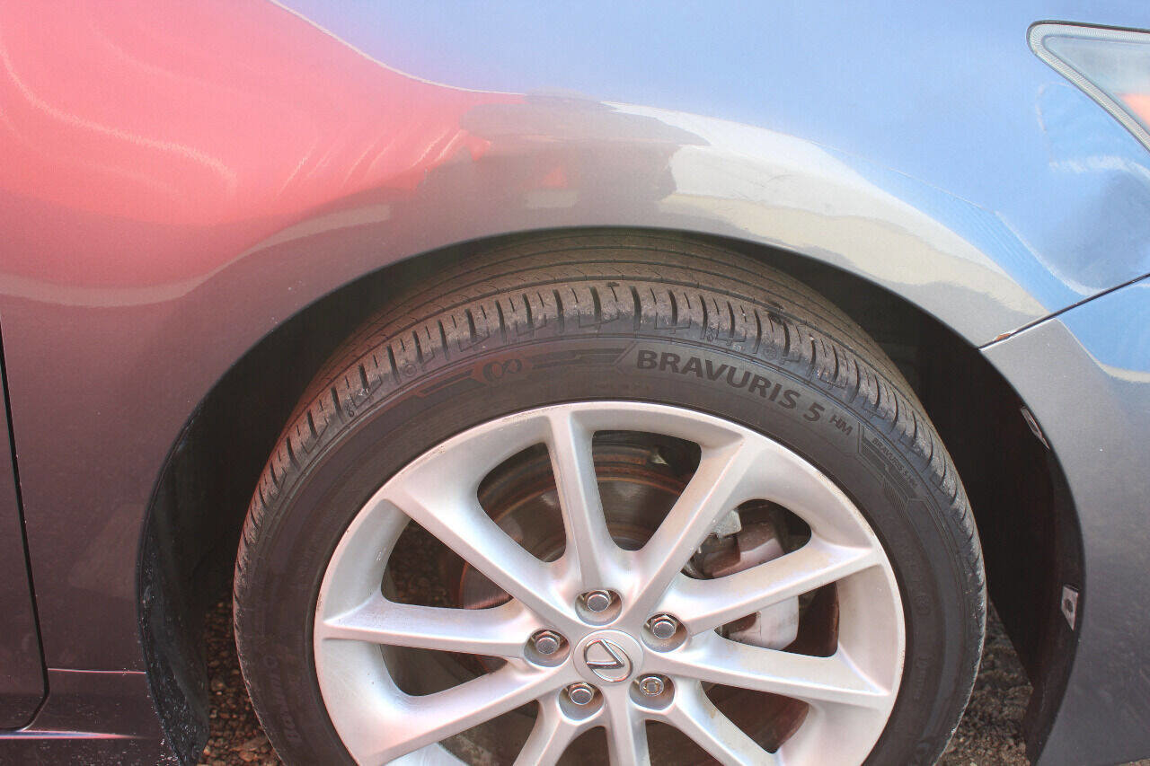 Used 2012 Lexus CT 200h Premium image 28