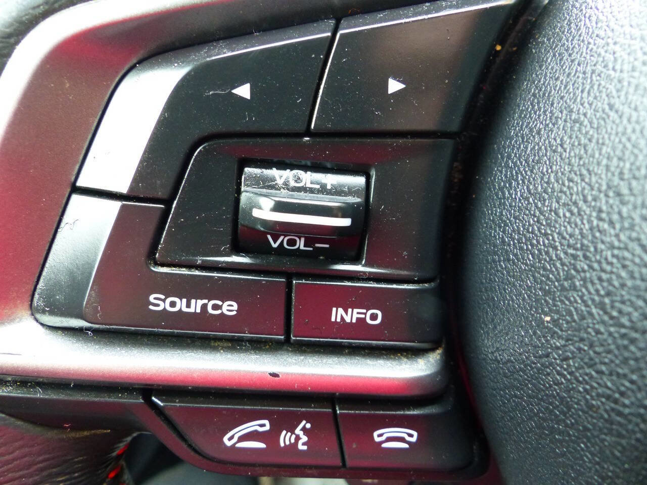 Used 2020 Subaru Crosstrek 2.0i Limited w/ Moonroof Package w/Navigation image 28