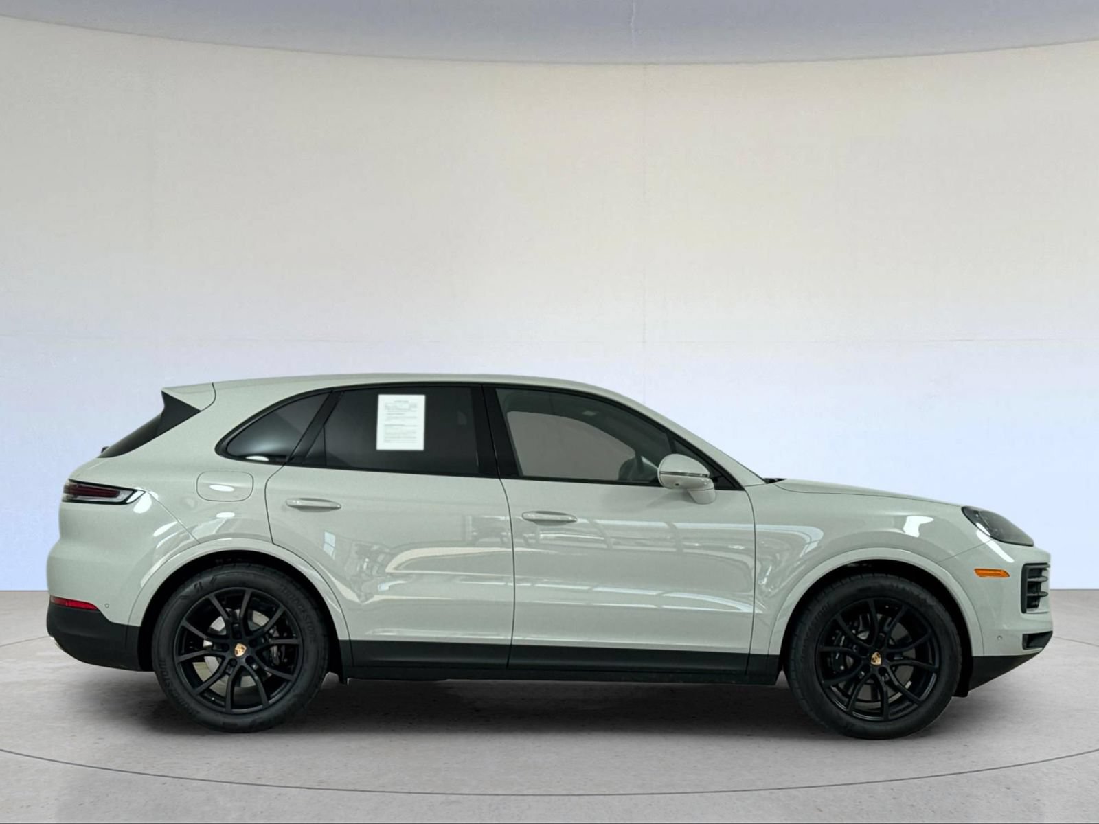 Used 2026 Porsche Cayenne S AWD/4WD image 9