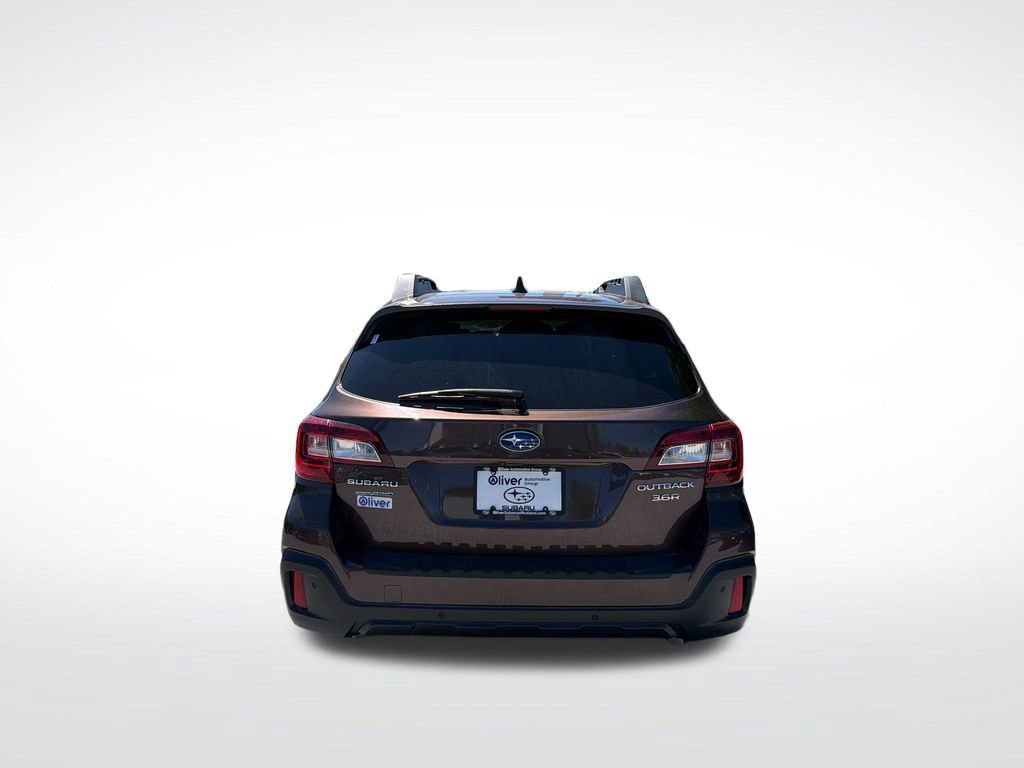 Used 2019 Subaru Outback 3.6R Limited AWD/4WD image 12