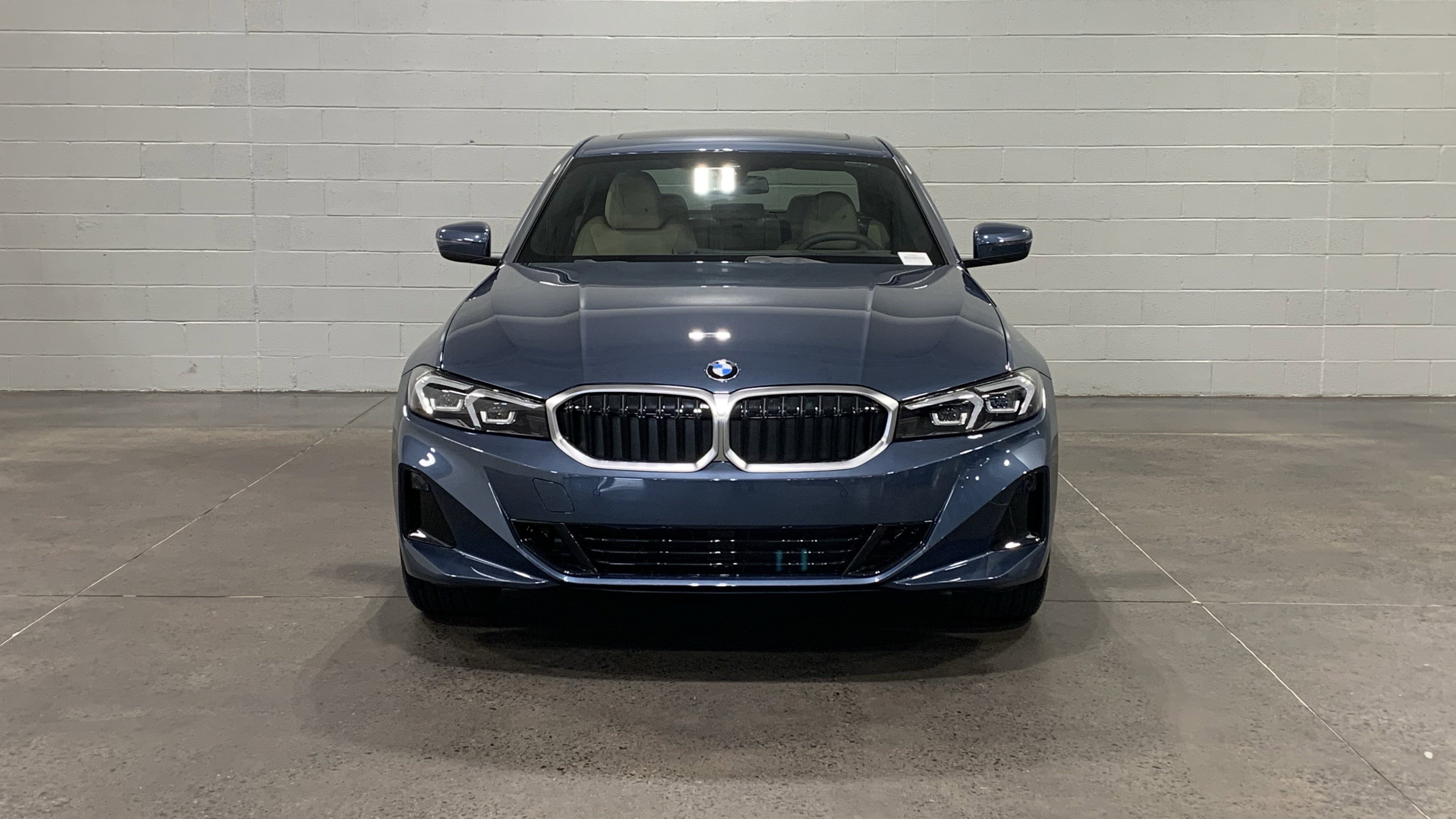 Used 2026 BMW 330i Sedan w/ Premium Package image 2