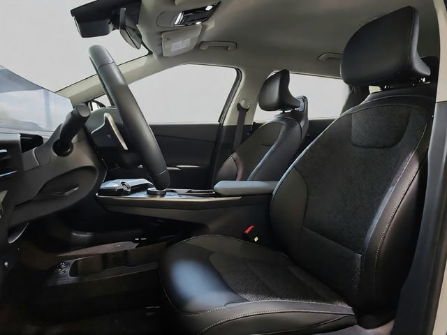 Certified 2024 Kia EV6 Light AWD/4WD image 12