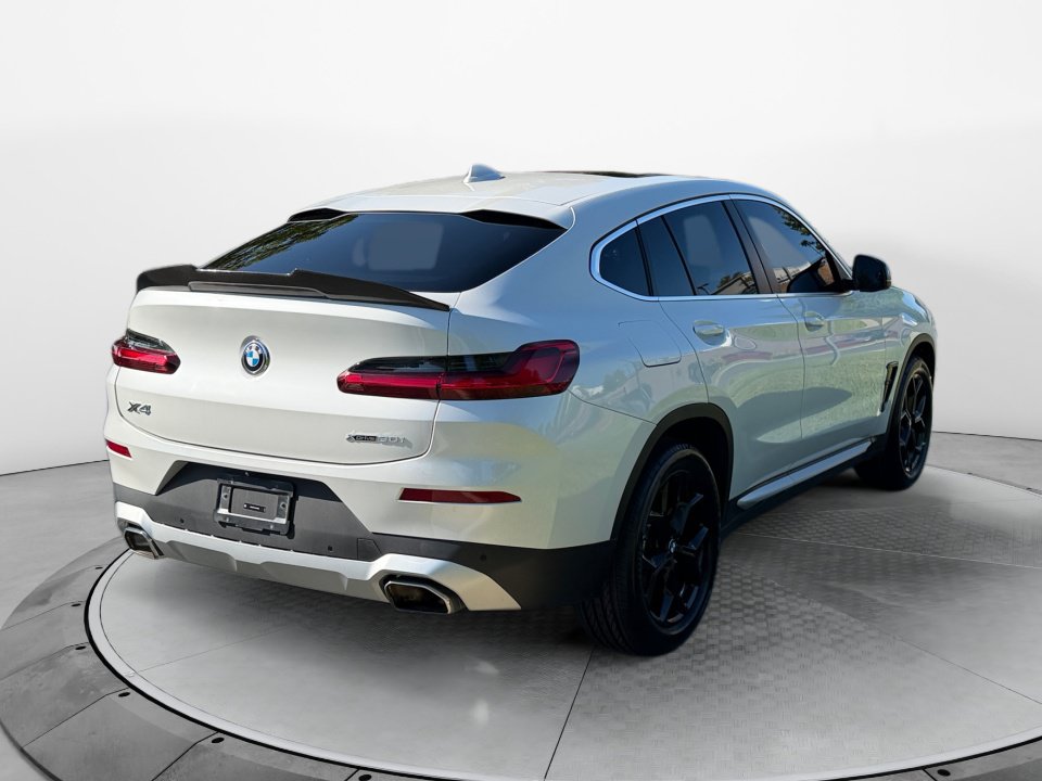 Used 2025 BMW X4 xDrive30i w/ Premium Package AWD/4WD image 7