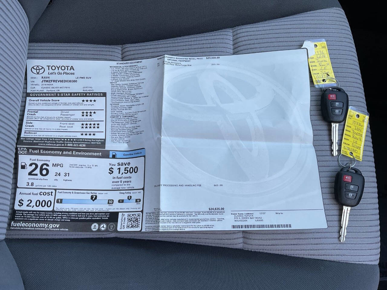 Used 2014 Toyota RAV4 LE FWD image 39