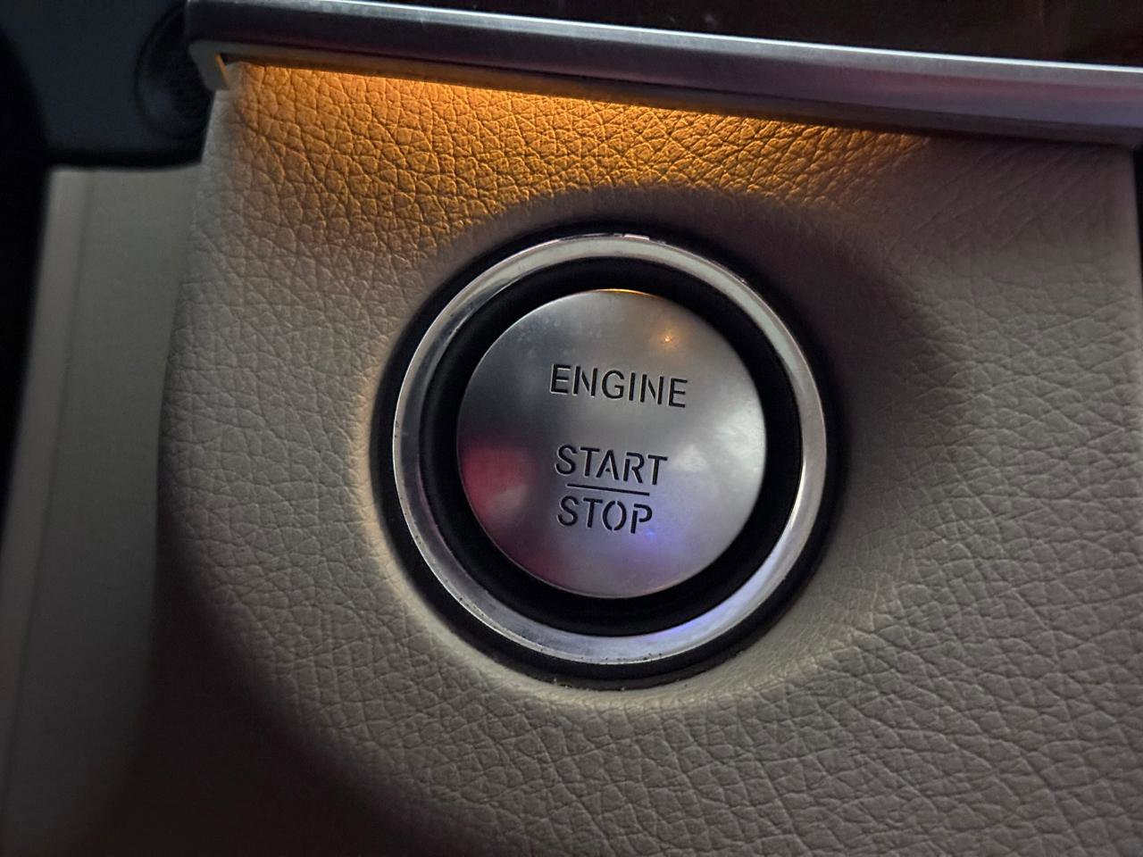 Used 2015 Mercedes-Benz E 350 4MATIC Sedan image 38